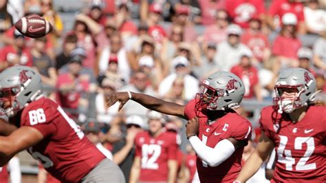 Cameron Ward throws 4 TDs in first half, No. 23 Wazzu handles Northern Colorado 64-21